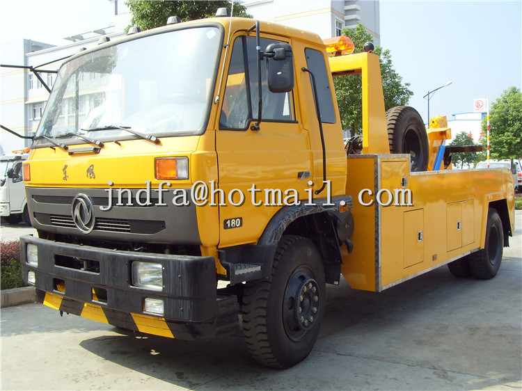 DongFeng New Road Wrecker Truck,Recovery Truck