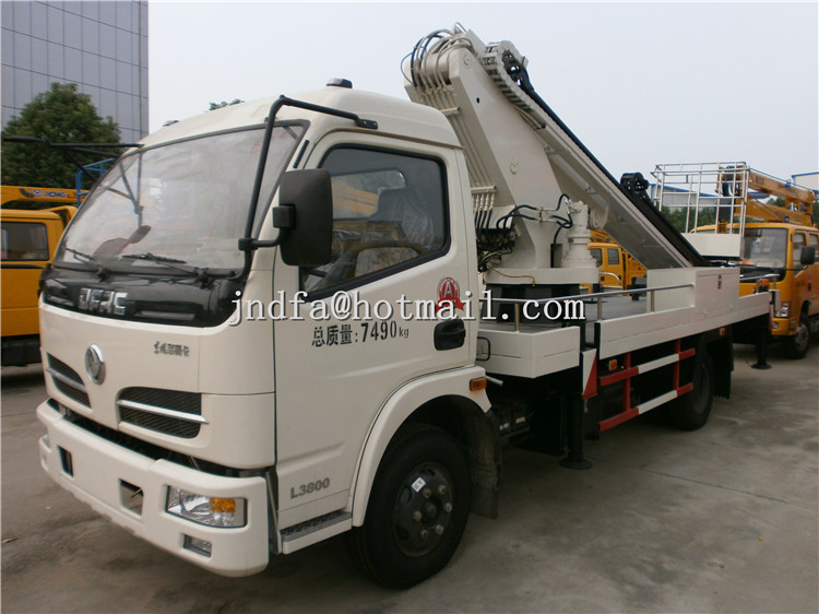 DongFeng Telescopic Boom Overhead Working Truck