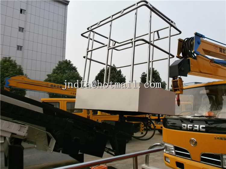 DongFeng Telescopic Boom Overhead Working Truck