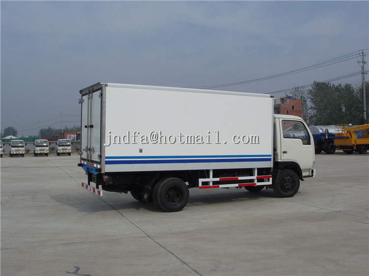 DongFeng XiaoBaWang Refrigerator Truck,Freezer Truck