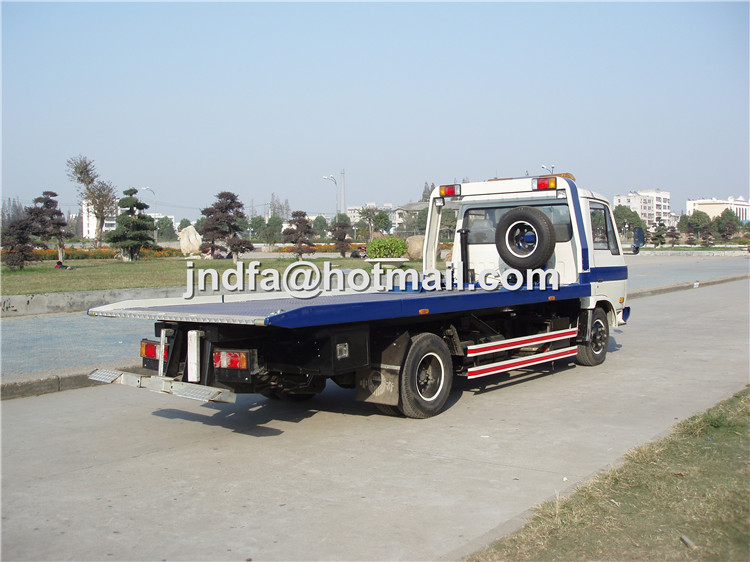 New Brand DongFeng Flatbed Car Carrier Wrecker,Wrecker Truck
